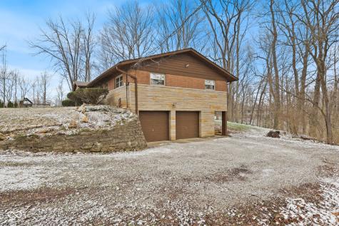 9045 E 86th Street Indianapolis IN 46256