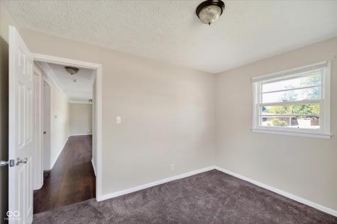 725 Howard Road Greenwood IN 46142