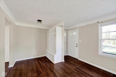 725 Howard Road Greenwood IN 46142