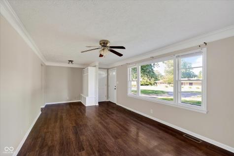 725 Howard Road Greenwood IN 46142