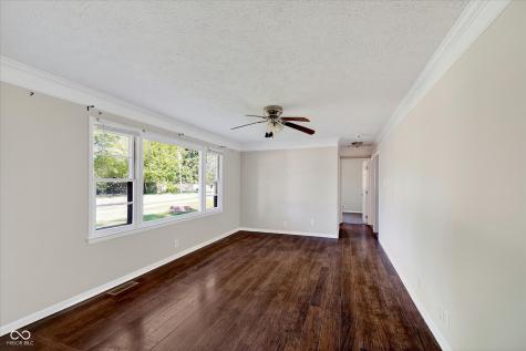 725 Howard Road Greenwood IN 46142