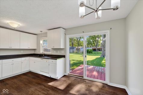 725 Howard Road Greenwood IN 46142