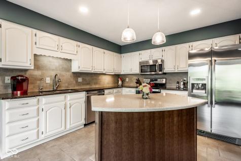 12222 Castle Court Carmel IN 46033