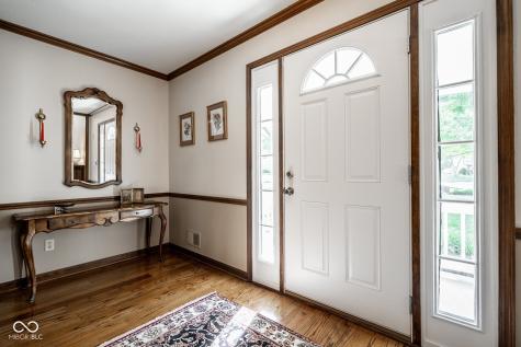 12222 Castle Court Carmel IN 46033
