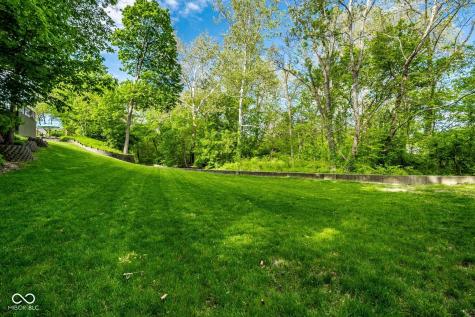 12222 Castle Court Carmel IN 46033