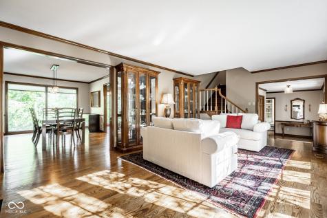 12222 Castle Court Carmel IN 46033