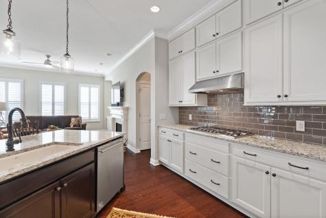 11511 Golden Willow Court Zionsville IN 46077