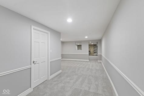 5715 Winterwind Lane Indianapolis IN 46237