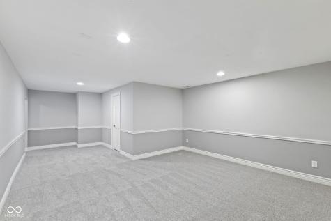 5715 Winterwind Lane Indianapolis IN 46237