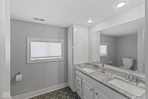 5715 Winterwind Lane Indianapolis IN 46237