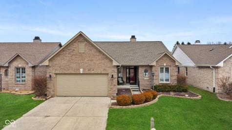 1638 Foxmere Way Greenwood IN 46142