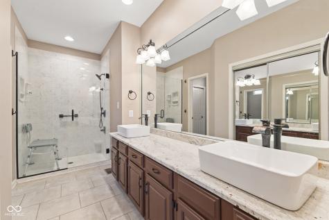 1638 Foxmere Way Greenwood IN 46142