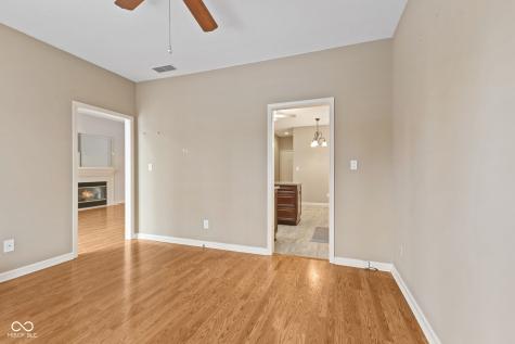 1638 Foxmere Way Greenwood IN 46142