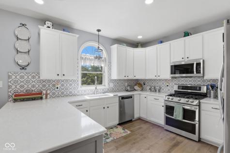 1841 Versailles Drive Greenwood IN 46143