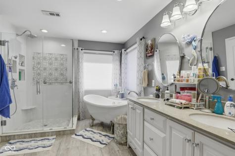 1841 Versailles Drive Greenwood IN 46143