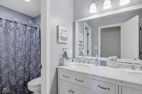 1841 Versailles Drive Greenwood IN 46143