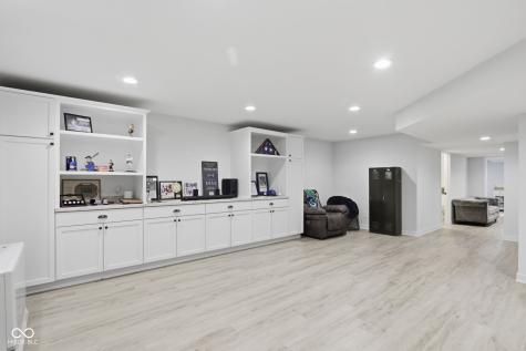 1841 Versailles Drive Greenwood IN 46143