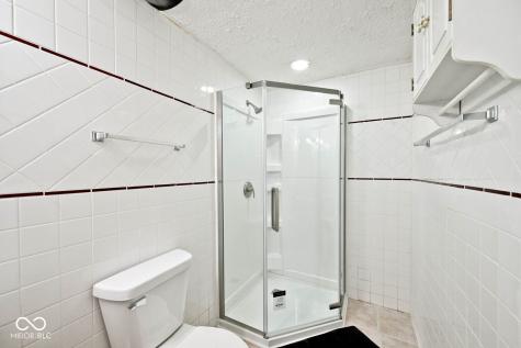 1093 Springwater Drive Greenwood IN 46143