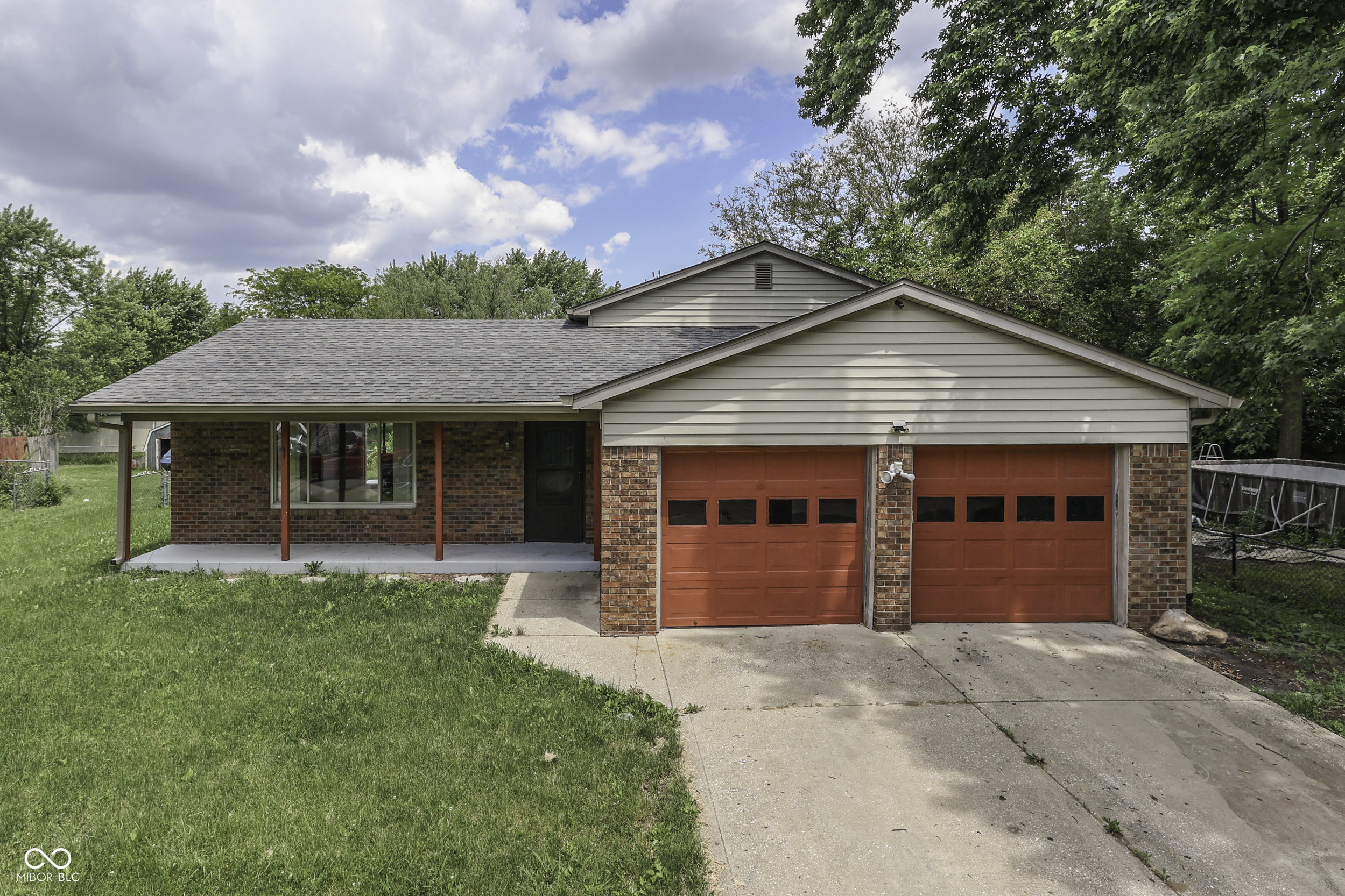 5626 Personality Court Indianapolis IN 46237