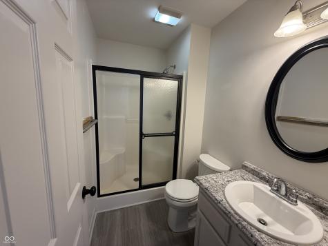 5202 E Harvard Court Columbus IN 47203