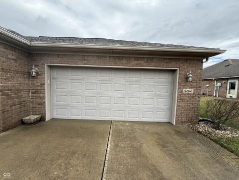 5202 E Harvard Court Columbus IN 47203