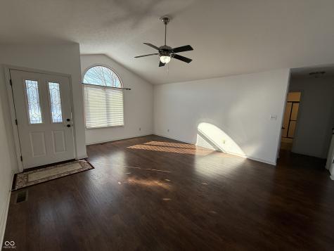 5202 E Harvard Court Columbus IN 47203