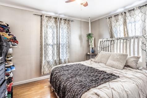 4907 Young Avenue Indianapolis IN 46201