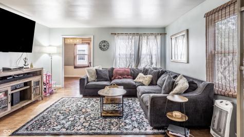 4907 Young Avenue Indianapolis IN 46201