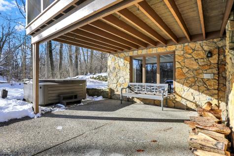 105 S Maxwell Court Zionsville IN 46077