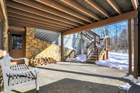 105 S Maxwell Court Zionsville IN 46077
