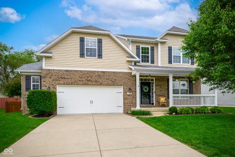 6103 Golden Eagle Drive Zionsville IN 46077