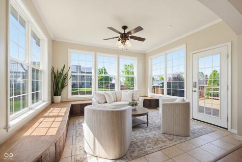 6103 Golden Eagle Drive Zionsville IN 46077