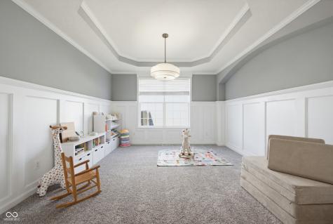 6103 Golden Eagle Drive Zionsville IN 46077
