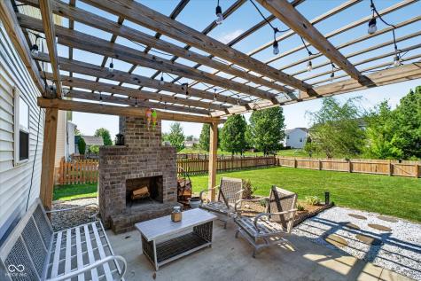 10614 Pokagon Way Indianapolis IN 46239
