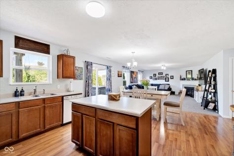 10614 Pokagon Way Indianapolis IN 46239