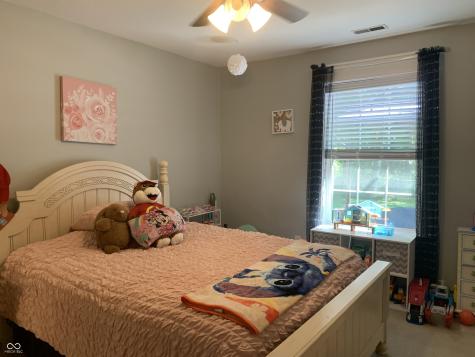 2887 Prairie Stream Way Columbus IN 47203