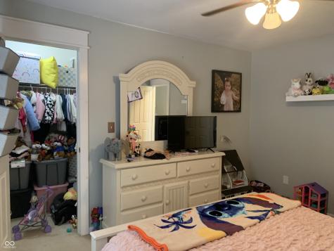 2887 Prairie Stream Way Columbus IN 47203