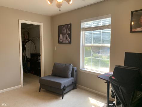 2887 Prairie Stream Way Columbus IN 47203