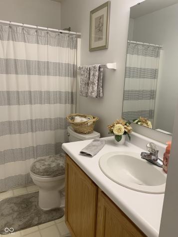 2887 Prairie Stream Way Columbus IN 47203