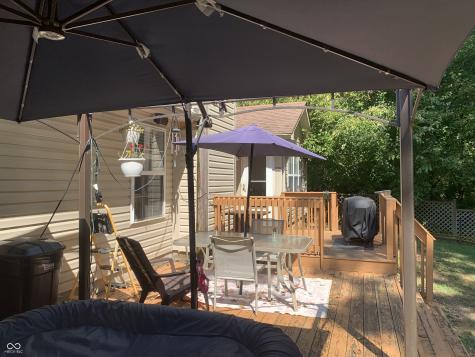 2887 Prairie Stream Way Columbus IN 47203