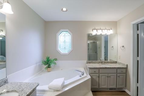 7818 Ashtree Drive Indianapolis IN 46259