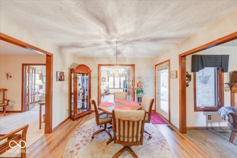 2371 Willow Lakes E Boulevard Greenwood IN 46143