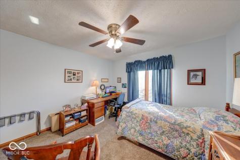 2371 Willow Lakes E Boulevard Greenwood IN 46143