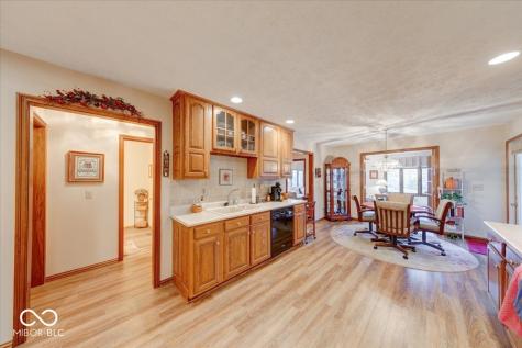 2371 Willow Lakes E Boulevard Greenwood IN 46143