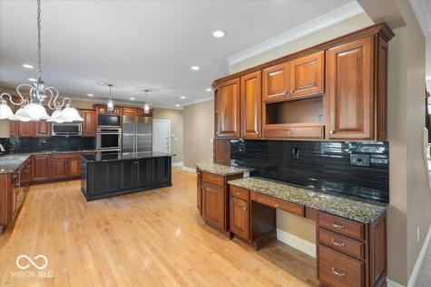 5310 Gray Eagle Court Carmel IN 46033