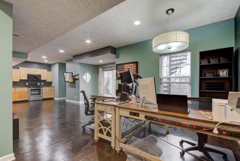 861 Pioneer Woods Drive Indianapolis IN 46224