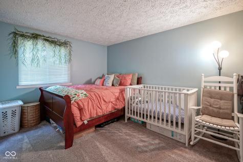 9319 Drawbridge Court Indianapolis IN 46250