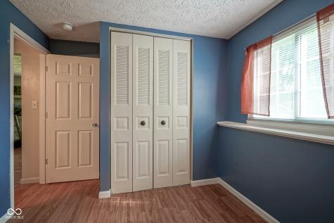 9319 Drawbridge Court Indianapolis IN 46250