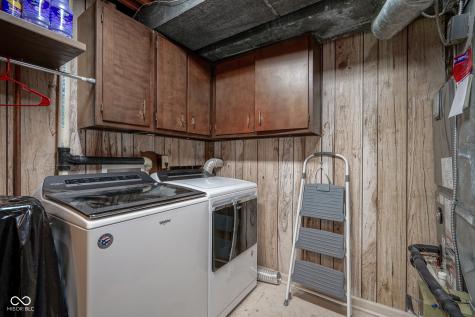 9319 Drawbridge Court Indianapolis IN 46250
