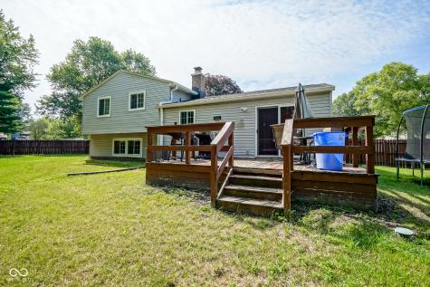 9319 Drawbridge Court Indianapolis IN 46250
